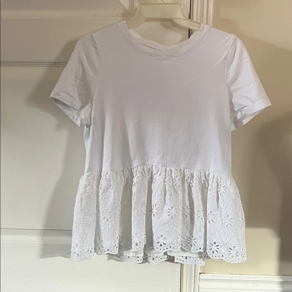 Kate Spade White Eyelet Peplum Blouse/top part t-shirt material. - Picture 1 of 4